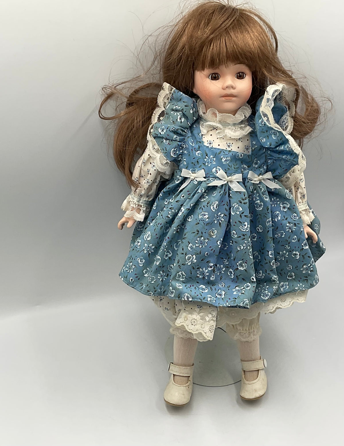 Vintage Porcelain Girl Doll Brown Hair Blue Foral Lace Dress Collectible