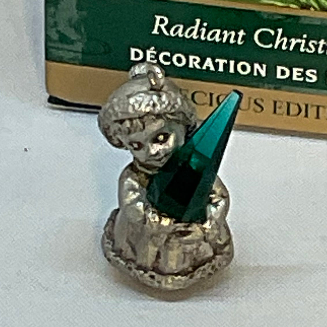 Hallmark Radiant Christmas Crystal & Pewter 2001 Miniature Keepsake Ornament