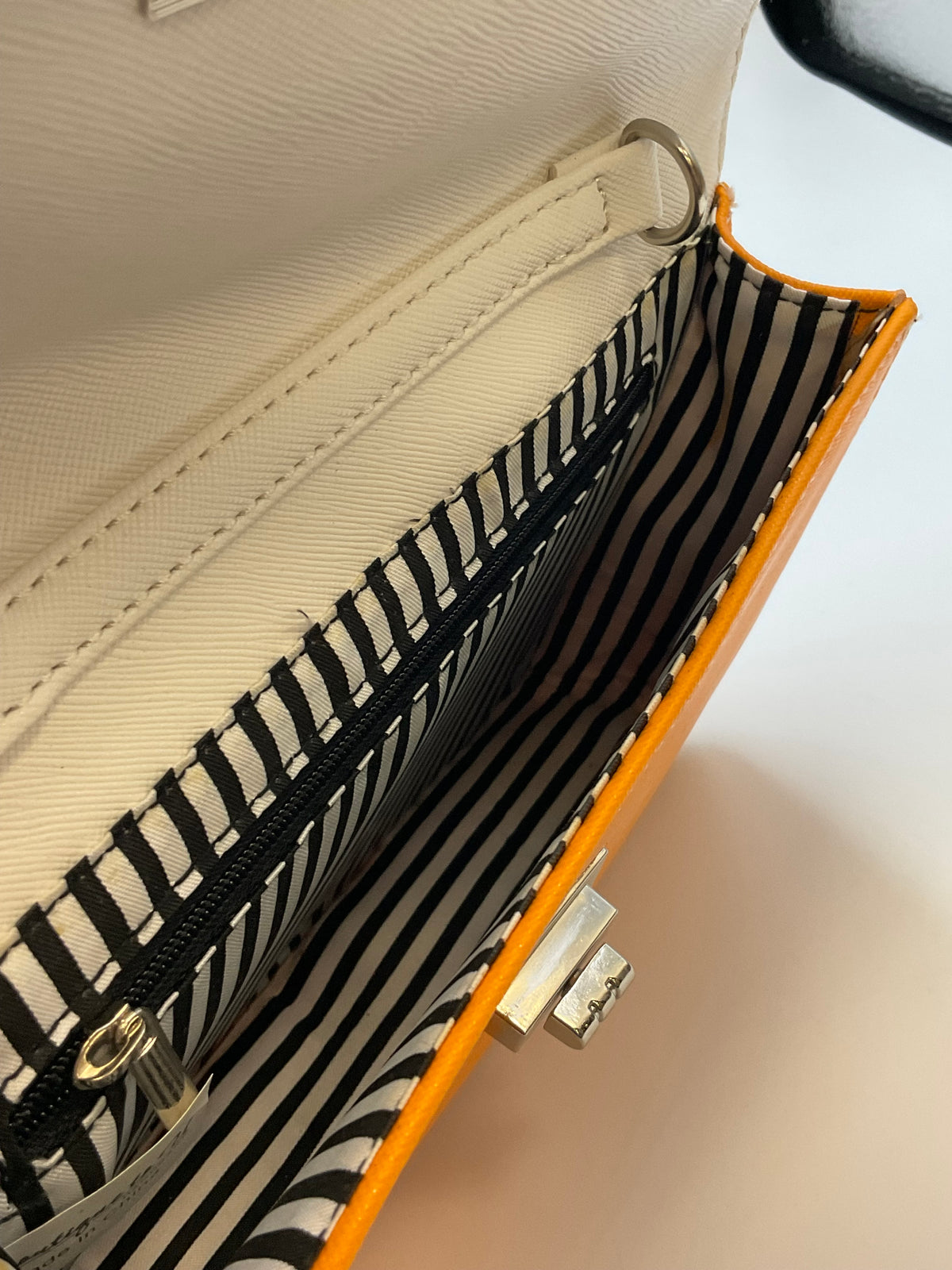 Boutique to U Crossbody Clutch Handbag Ecru Orange Edgy