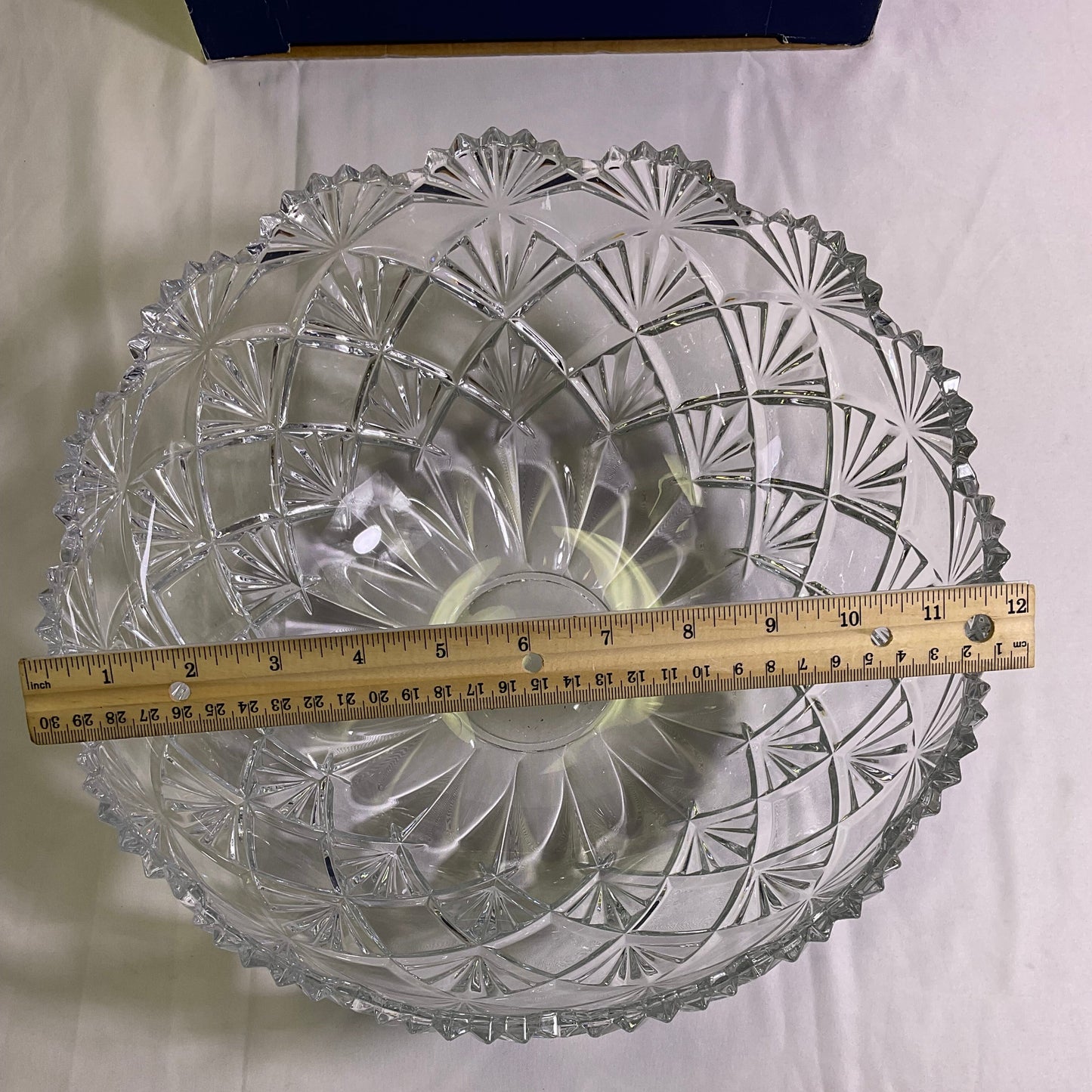 Mikasa Viceroy Crystal VT300/730 Centerpiece Bowl 12in