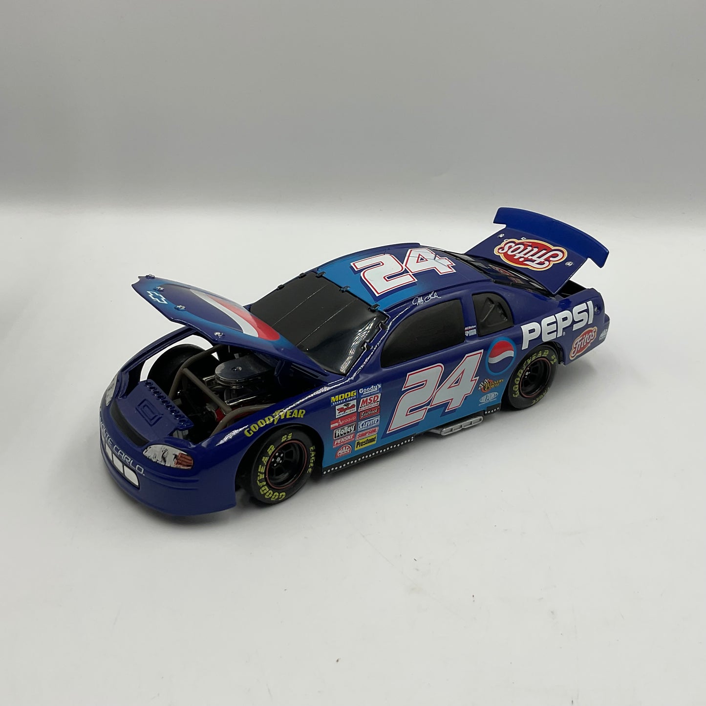 Jeff Gordon #24 Pepsi 1:24 Scale Die-cast Replica