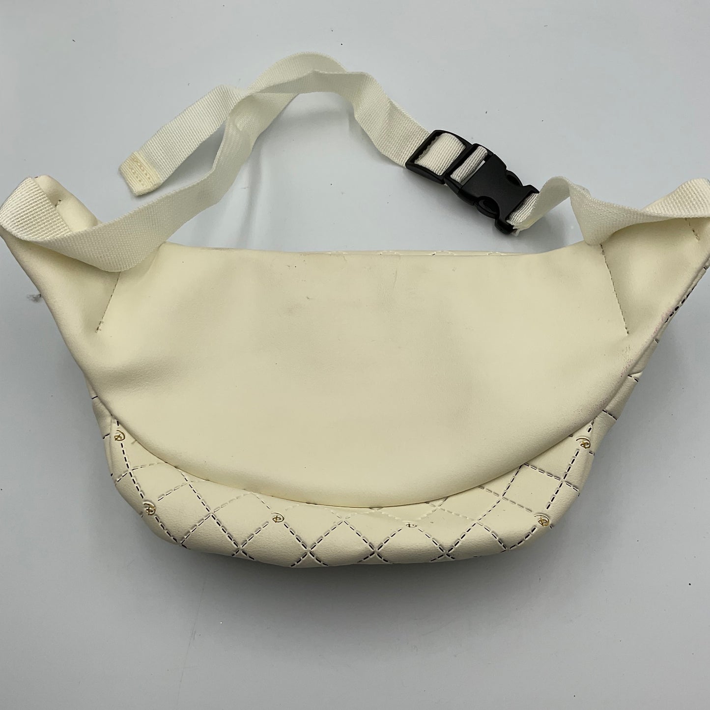 Disney Loungefly White Ivory Beige Fanny Pack
