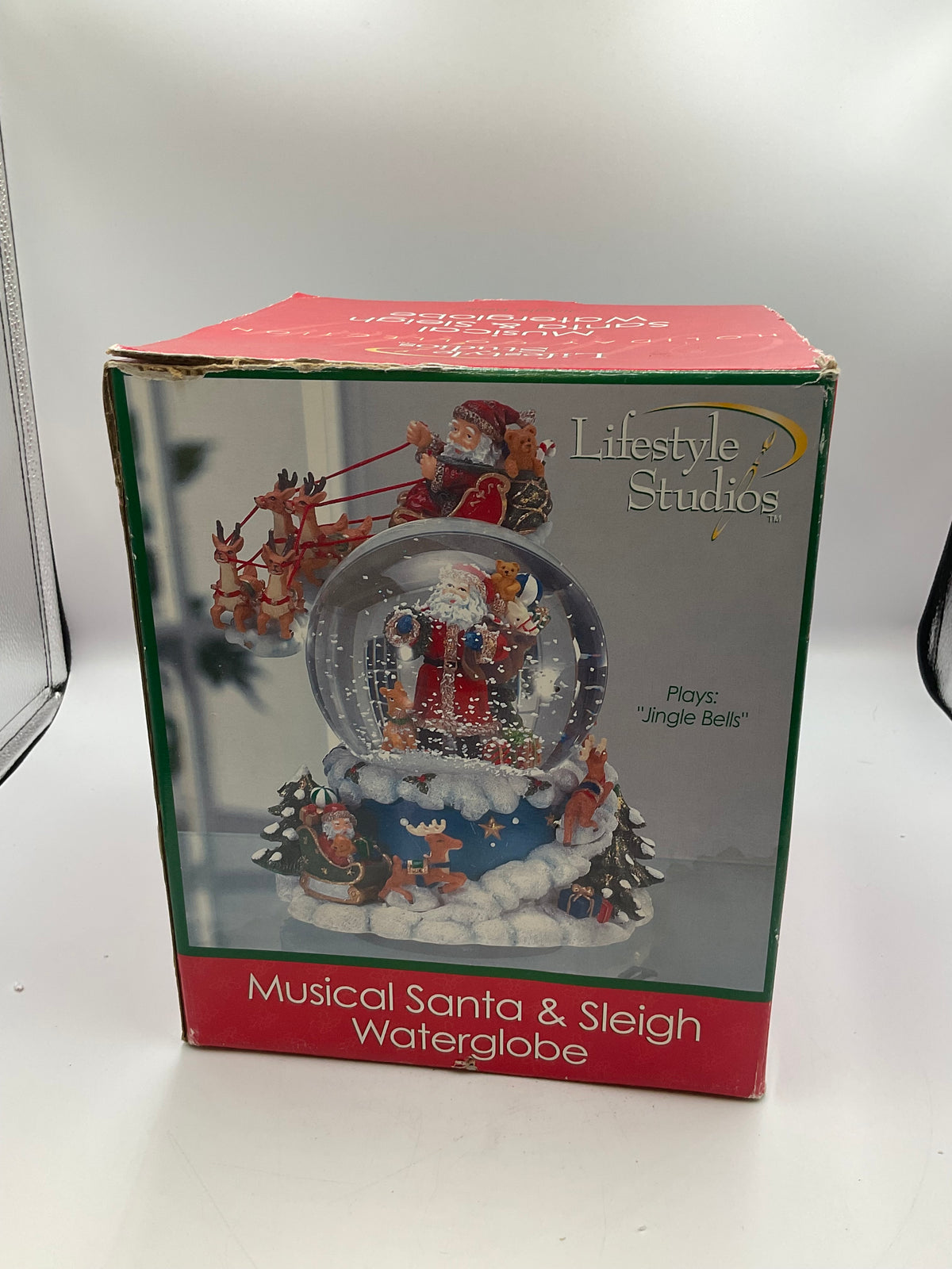 Lifestyle Studios Holiday Collection Musical Santa & Sleigh Waterglobe
