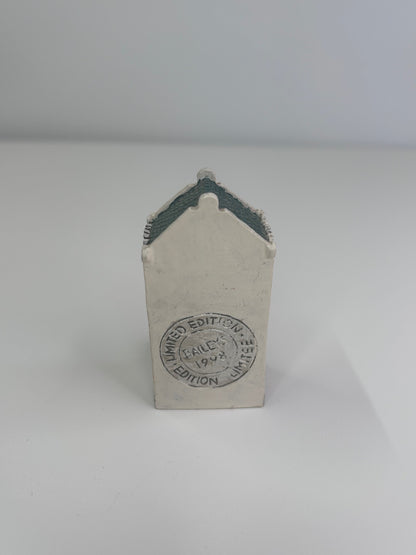 Baileys Vintage 1998 Limited Edition Cafes of the World #2 Collectible Figurine