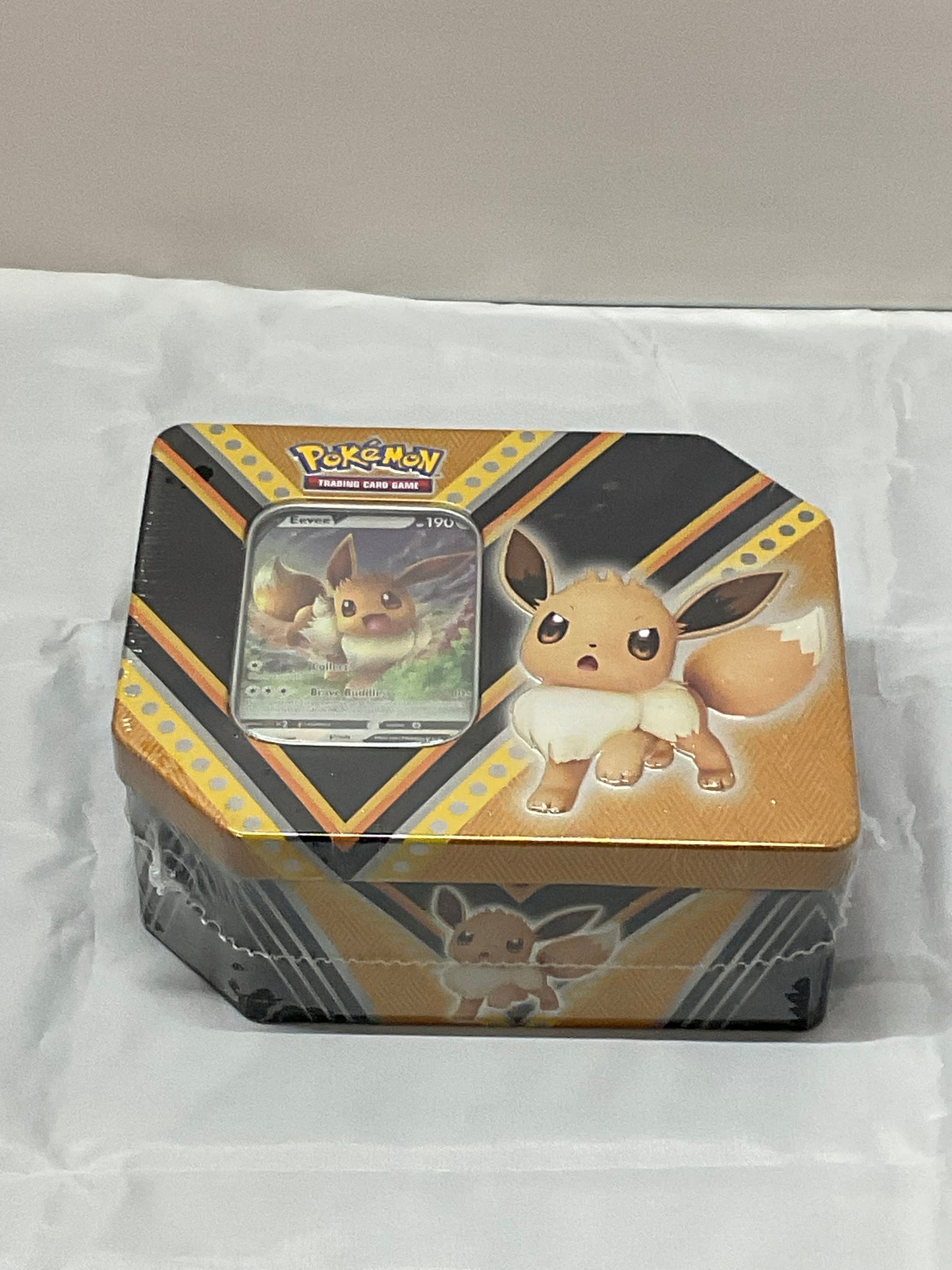 Pokemon Eevee V Powers TCG Tin 5 Booster Packs Rare Foil Trading Card Game New Factory Sealed