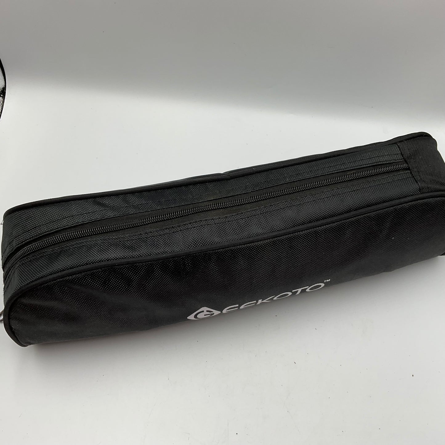 Geekoto Tripod In Carrying Case