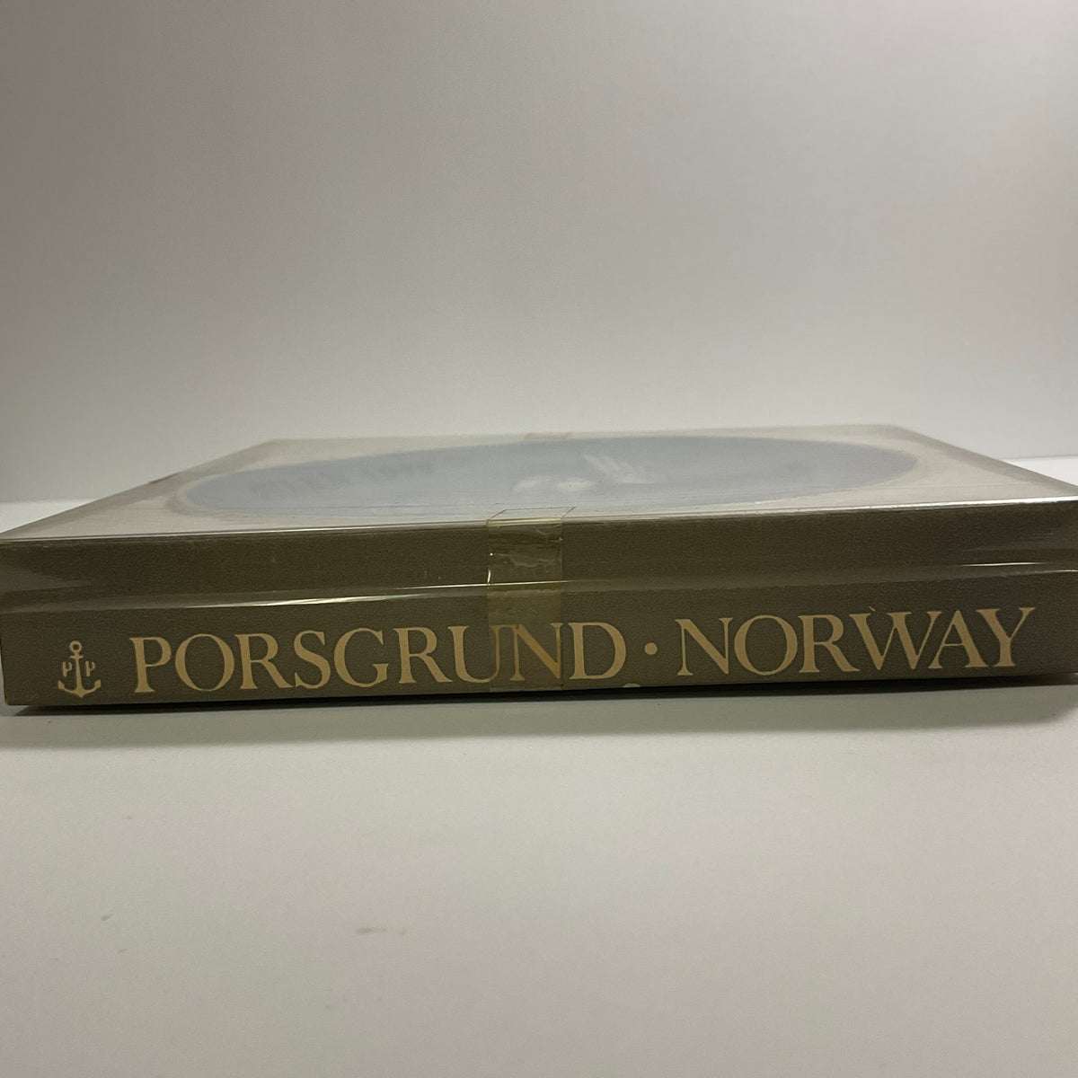Julen Vintage 1972 Norwegian Porsgrund Plate With Original Box