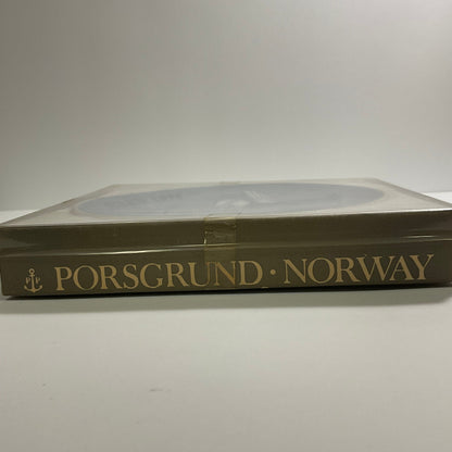 Julen Vintage 1972 Norwegian Porsgrund Plate With Original Box