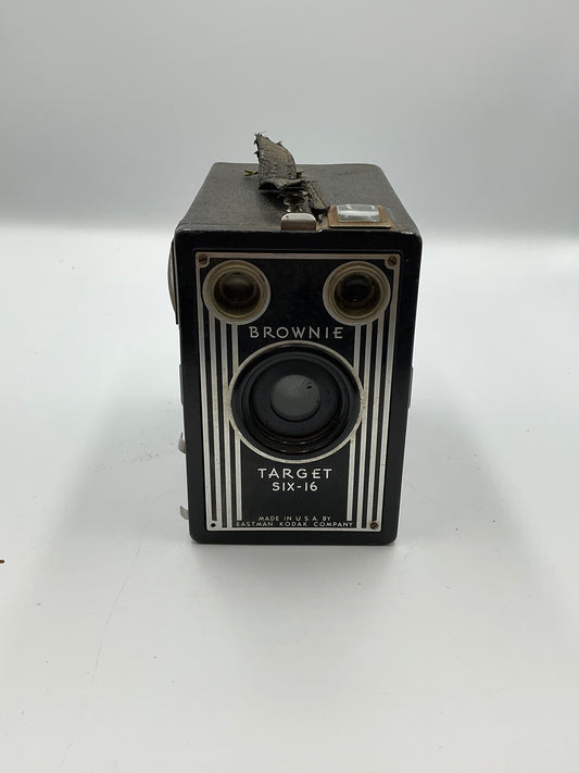 Eastman Kodak Vintage Brownie Target Six-16 Model Camera untested