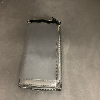 DNKY Large Wallet