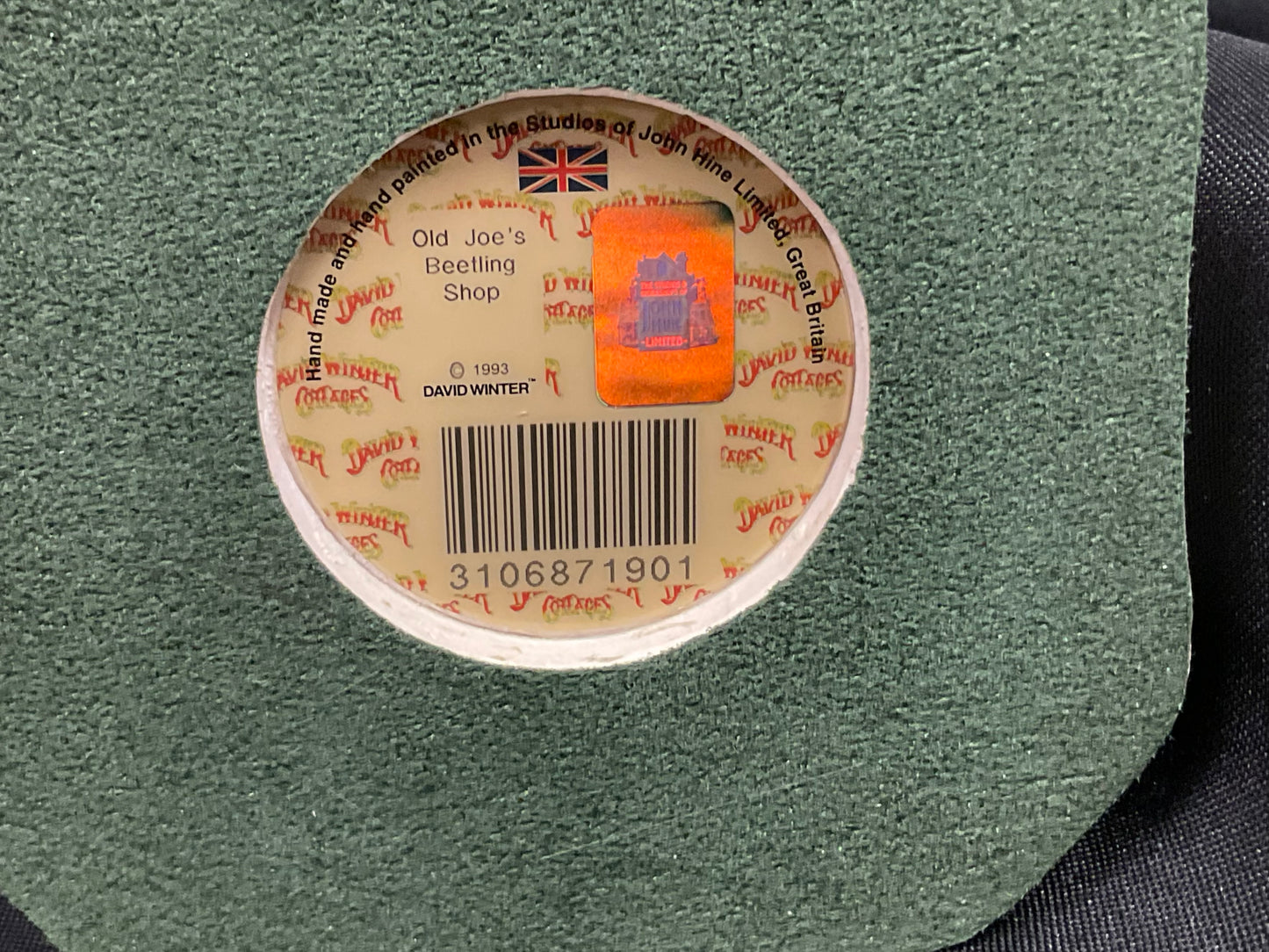 John Hine Studios Presents David Winter Cottages Old Joe's Beetling Shop Vintage 1993 New in Original Box