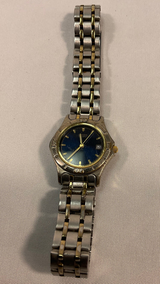 Citizens Quartz Two-Tone Men's Watch 675530 G-N-0-S-6 Pre-Owned Fair Condition