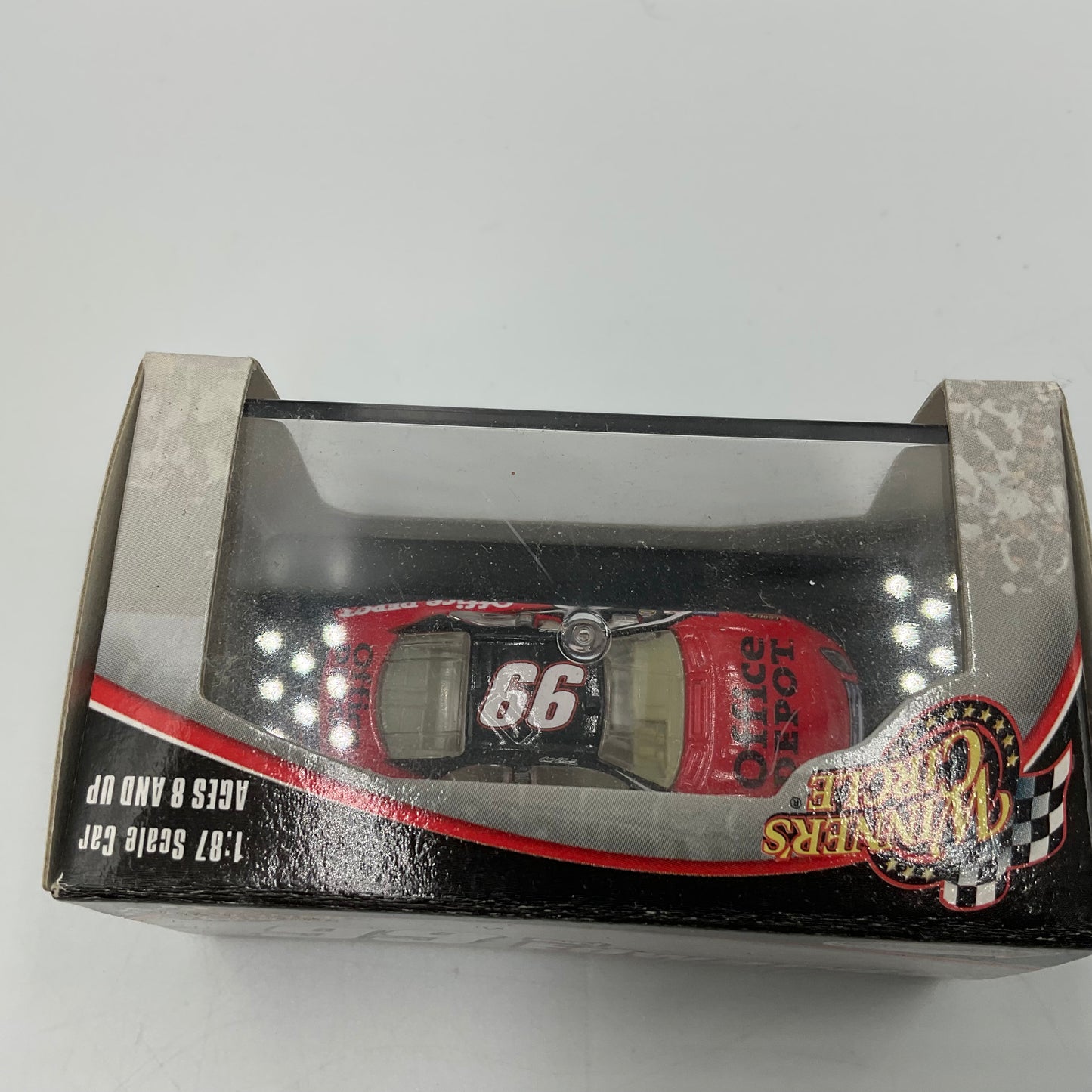 NASCAR Winnier’s Circle #99 Carl Edward’s Die-Cast Replicia