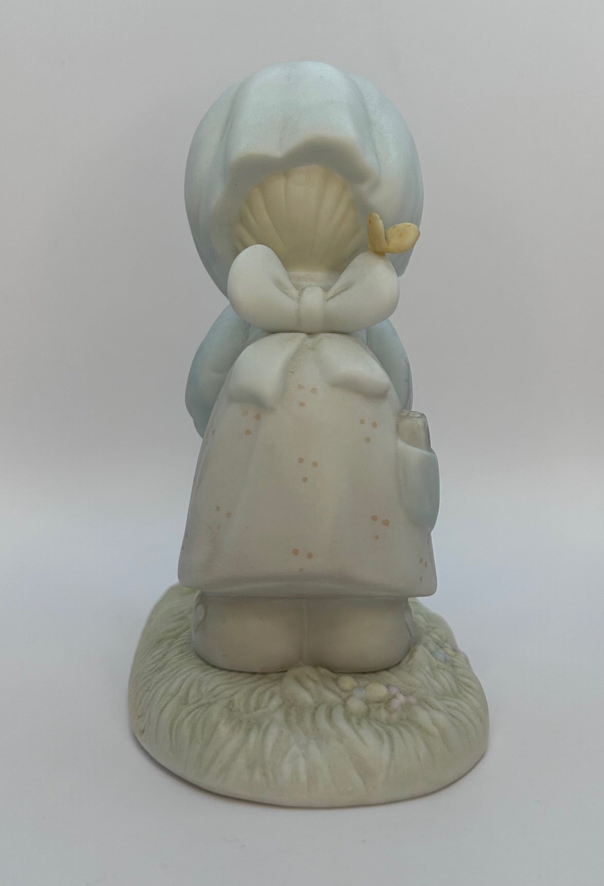Precious Moments Vintage 1987 Members Only Figurine Feed My Sheep New Original Box