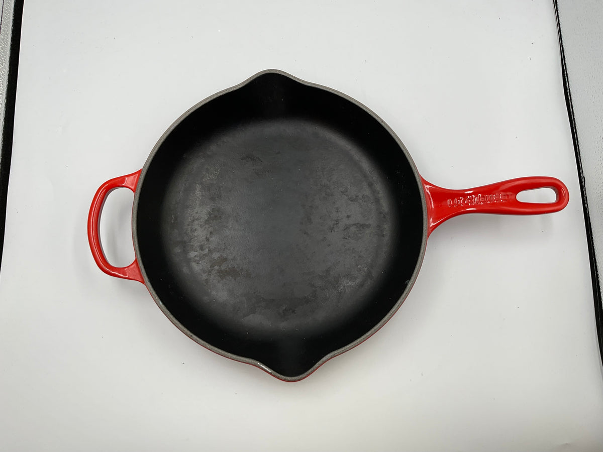 Le Creuset Cast Iron Skillet Cerise Red 10.25" Signature Enameled