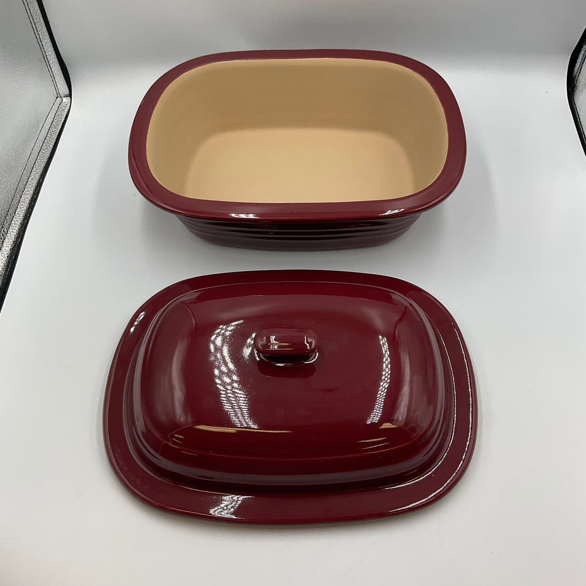 Pampered Chef Deep Covered Baker Model 1321