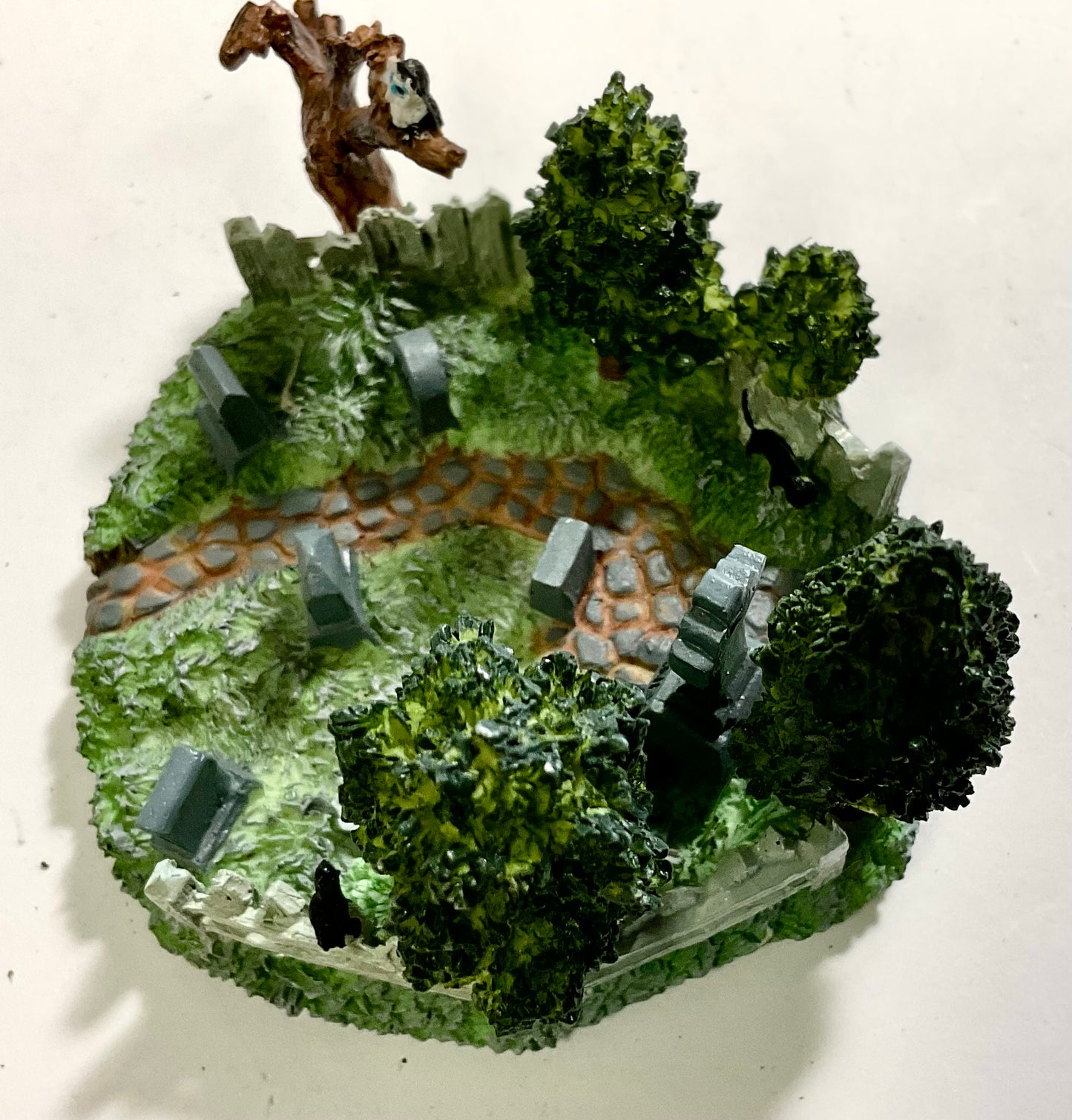 Lemax Spooky Town Restless Tombstones