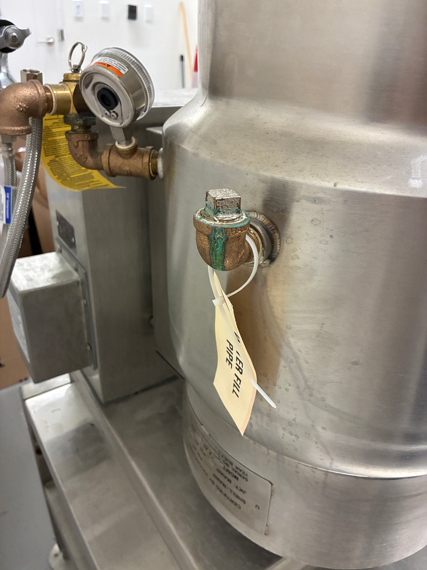 Brand New 2024 Vulcan K6Ett-7 6 Gallon Tilting Electric Steam Jacketed Kettle 7.5kw 208V with Base Table Stand