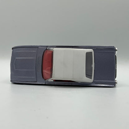 1/43 Scale Grey 1961 Ford Thunderbird Die-Cast Scale Model Replica Car