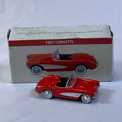 1957 Corvette Model Car Readers Digest Copyright 2001