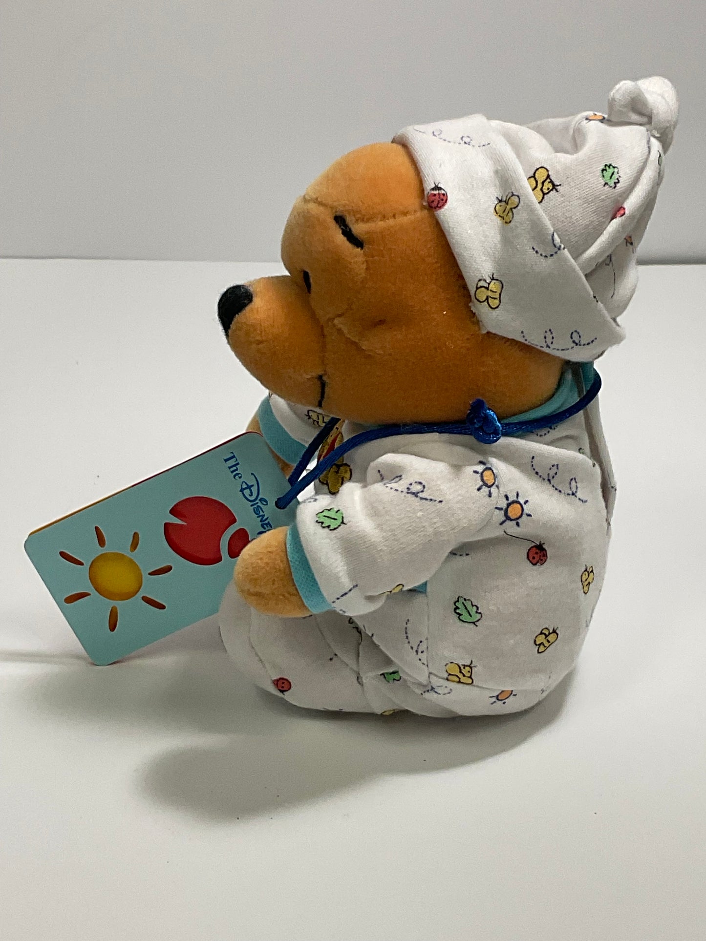 Newborn Baby Infant Winnie the Pooh Bear Vintage Mini Beanbag Beanie Plush Disney Store Collectible