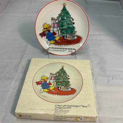 Schmid "A Year With Paddington Bear" Christmas Vintage 1979 - Limited Edition Plate With Box