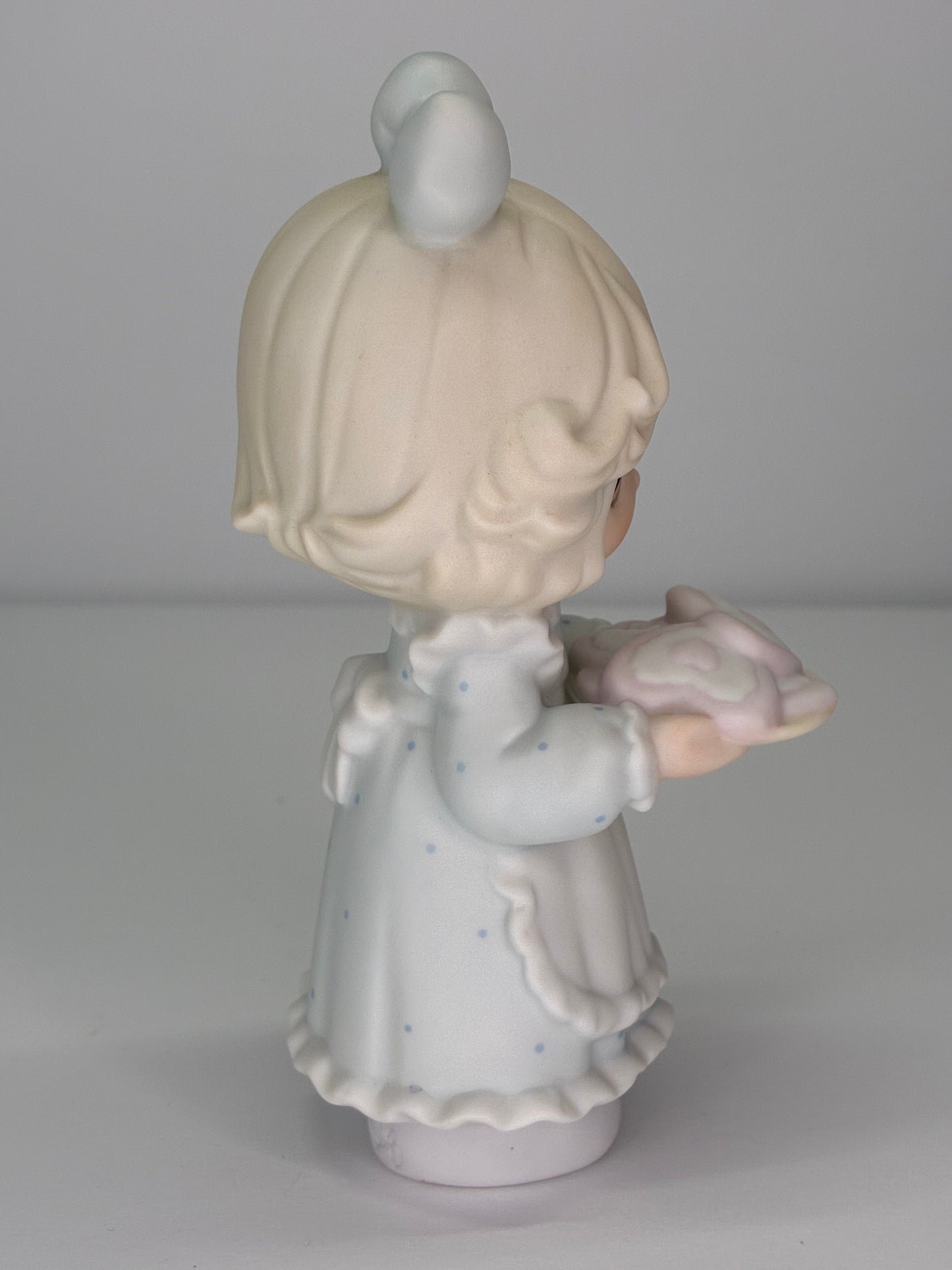 Precious Moments Vintage 1995 Symbol of Membership You're the Sweetest Cookie in the Batch Orig Box