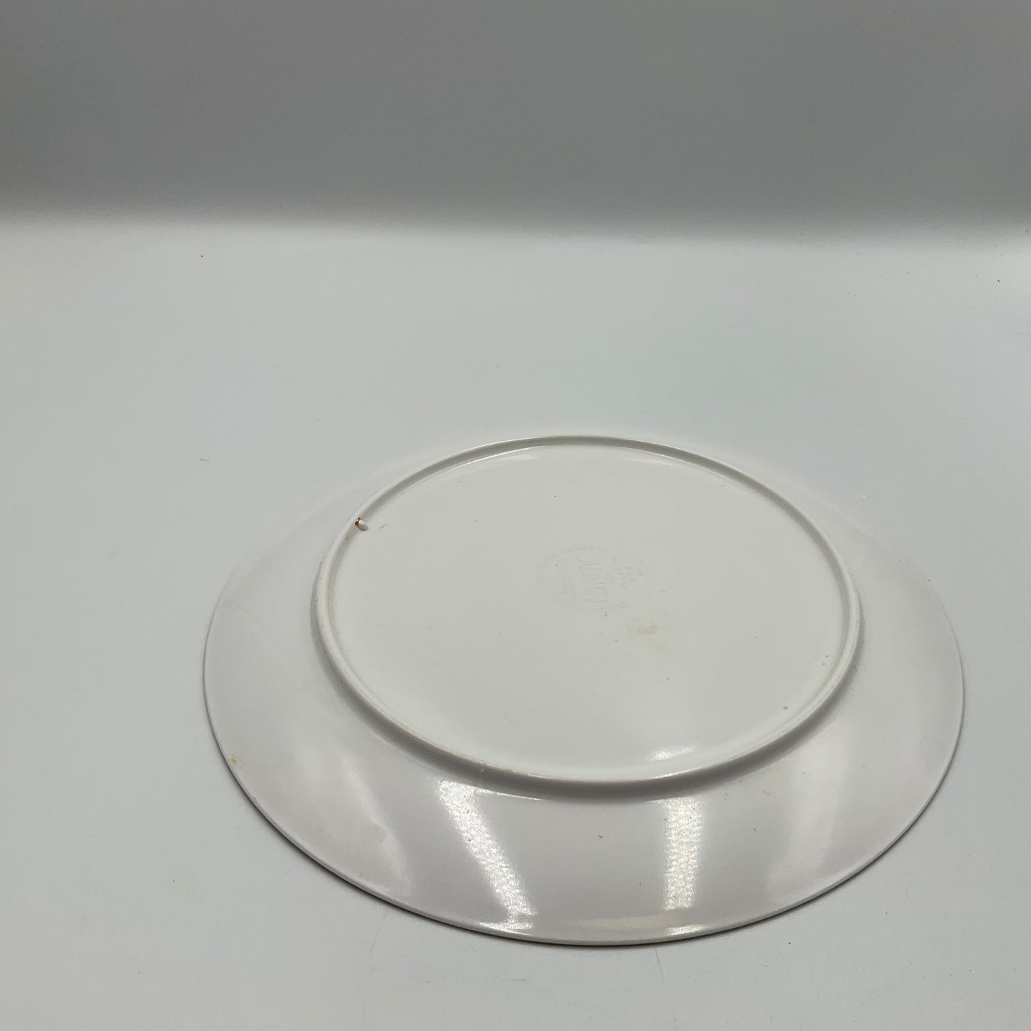 SKIP  Set of 5 - Vintage 90s Ronald McDonalds holiday Plates