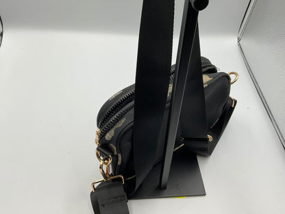 Disney Minnie Mouse Black And Gold Zipper Crossbody Belt Bag