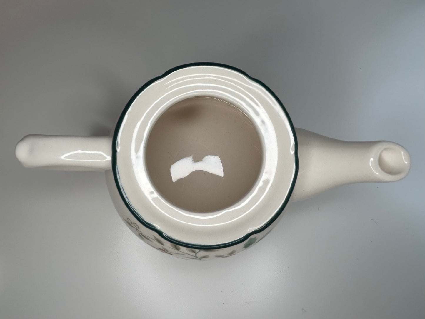 Pfaltzgraff Winterberry Tea for One Tea Pot and Tea Cup New