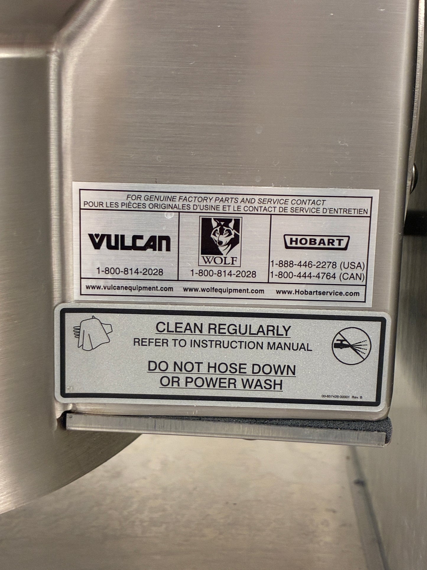 Brand New 2024 Vulcan K6Ett-7 6 Gallon Tilting Electric Steam Jacketed Kettle 7.5kw 208V with Base Table Stand