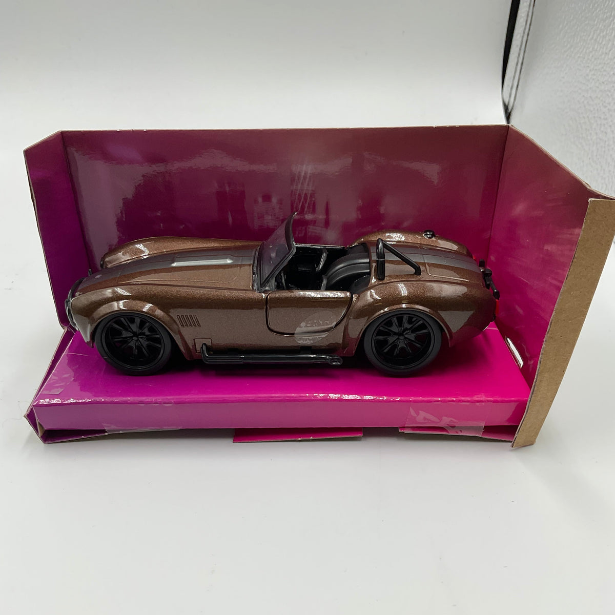 Pink Slips Die-Cast 1965 Shelby Cobra Model
