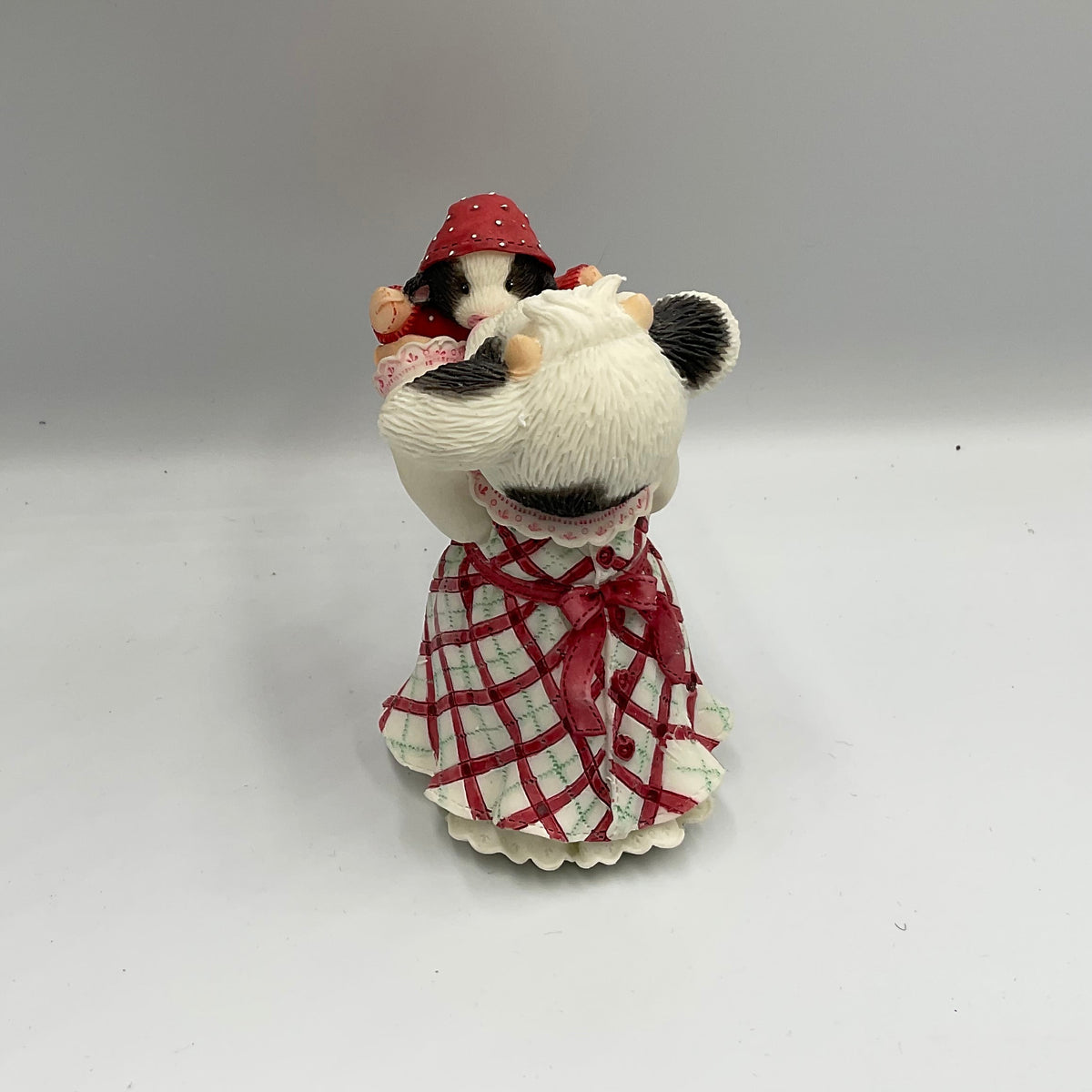 Enesco Mary’s Moo Moos Mom  Holding Baby Figurine Vintage Collectible