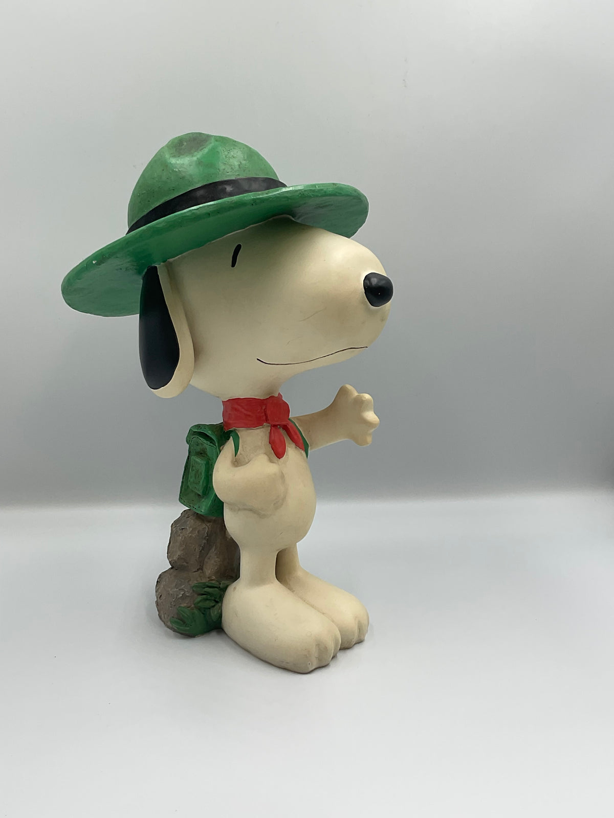 Vintage 12" Peanuts Beagle Scout Snoopy Figurine