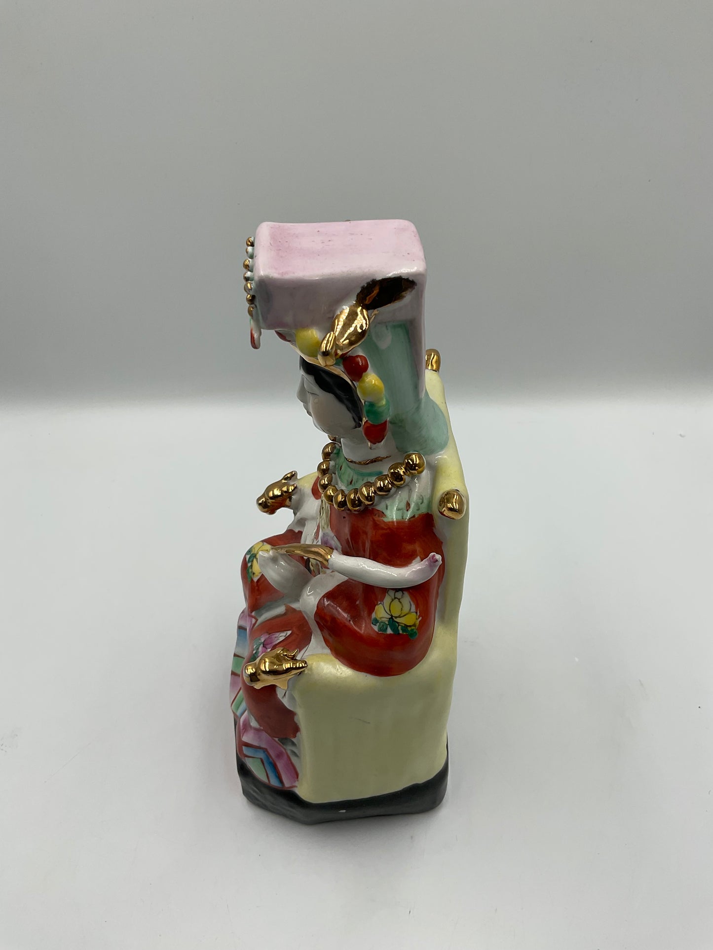 Vintage Chinese Porcelain Empress Figure