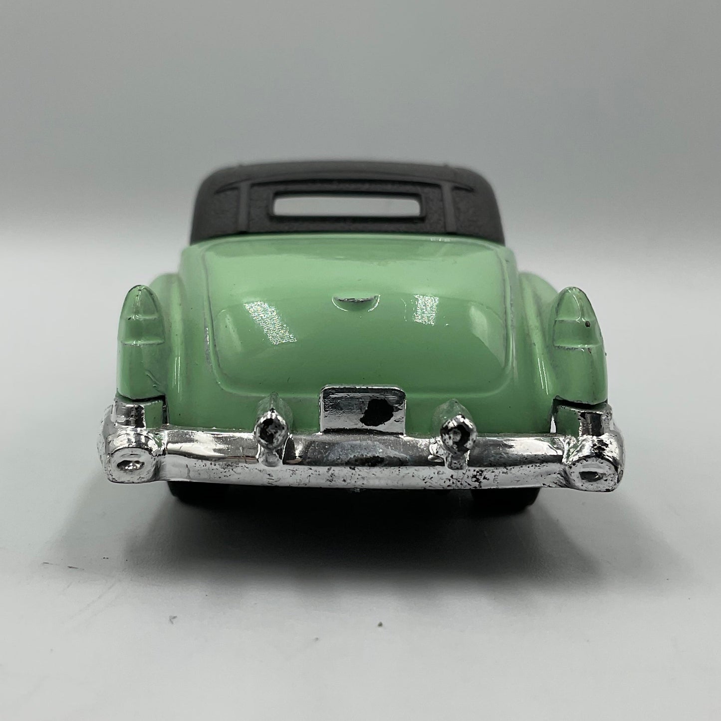 1955 1:34 Ford Thunder Welly No.9014 Die-Cast Scale Model Replica Car