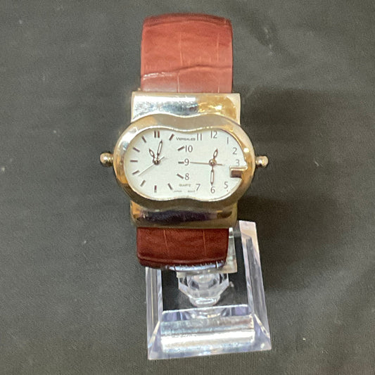 Versales Dual Timezone Analog Watch