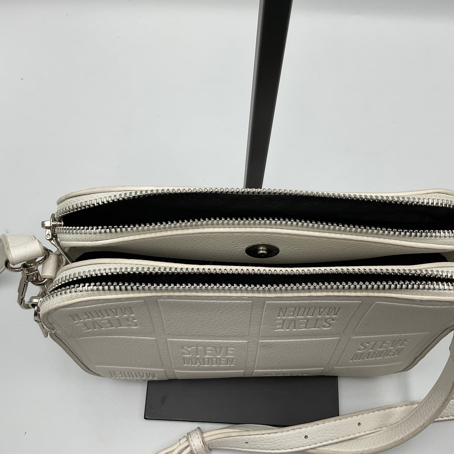 Steve Madden White Small Purse
