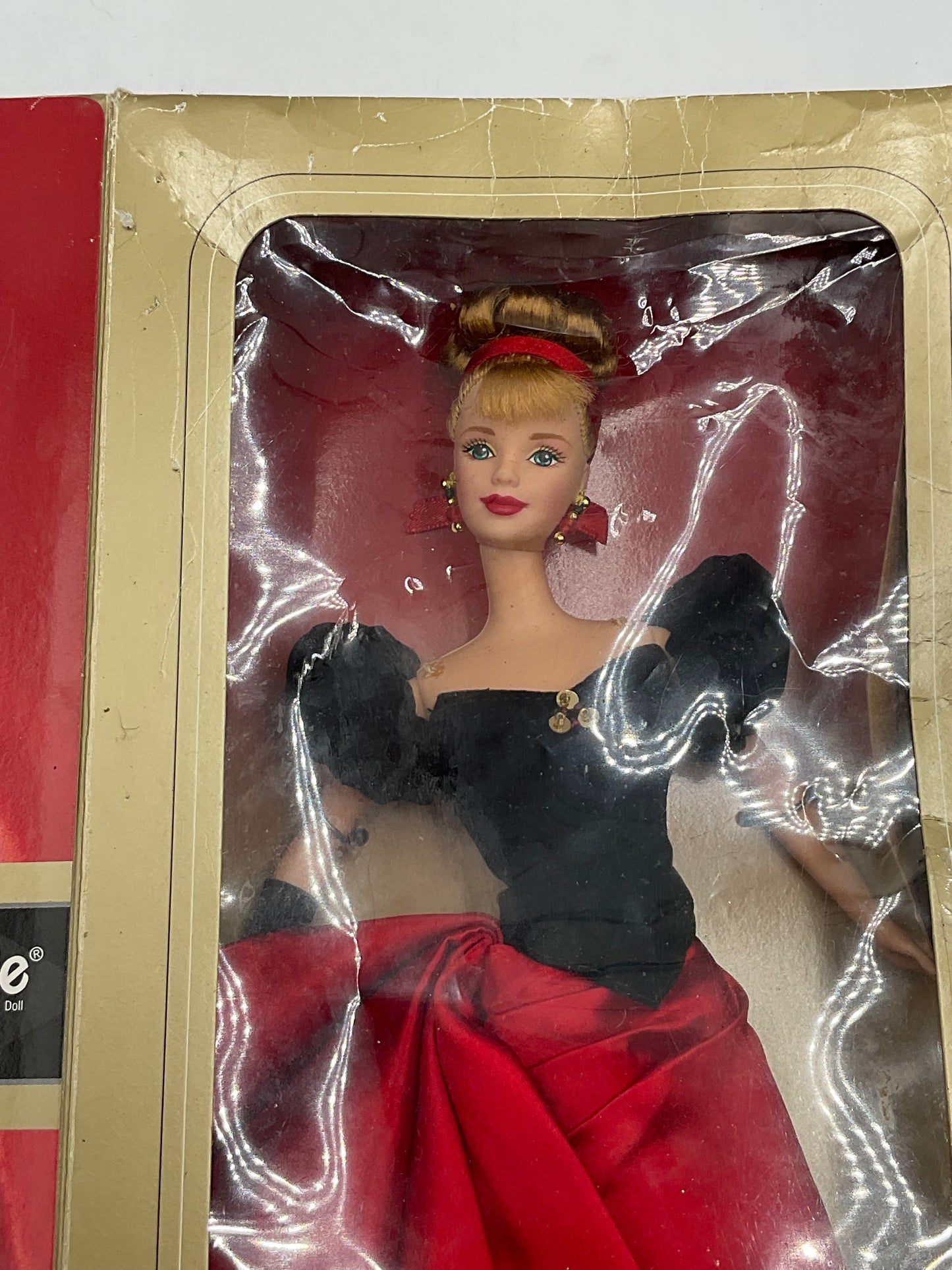 Avon Winter Splendor Special Edition Barbie in Original Box