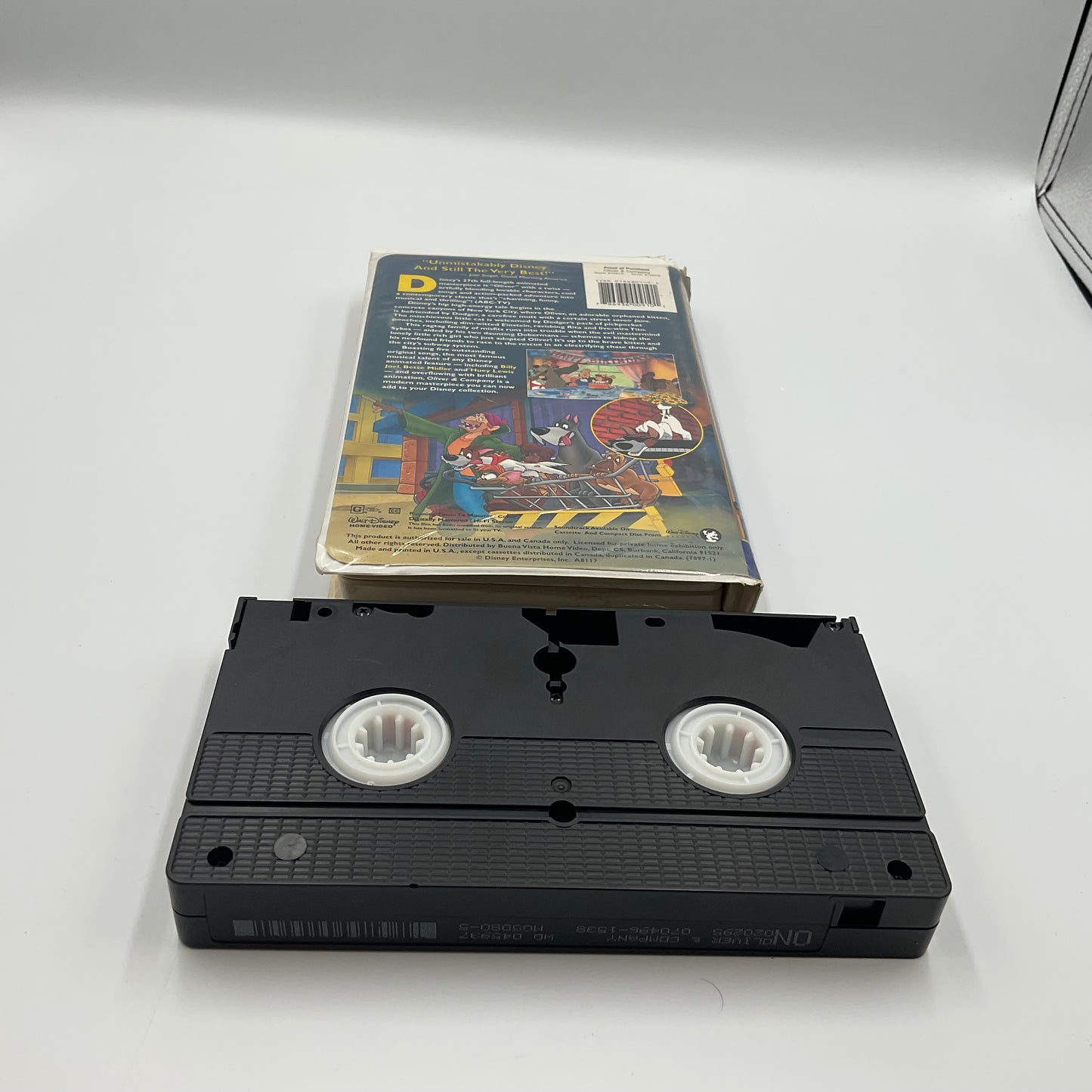Walt Disney Masterpiece Oliver & Company VHS Tape