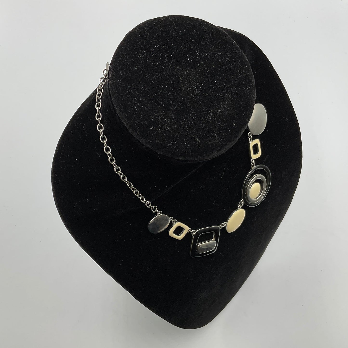 Square and Circle Design Necklace