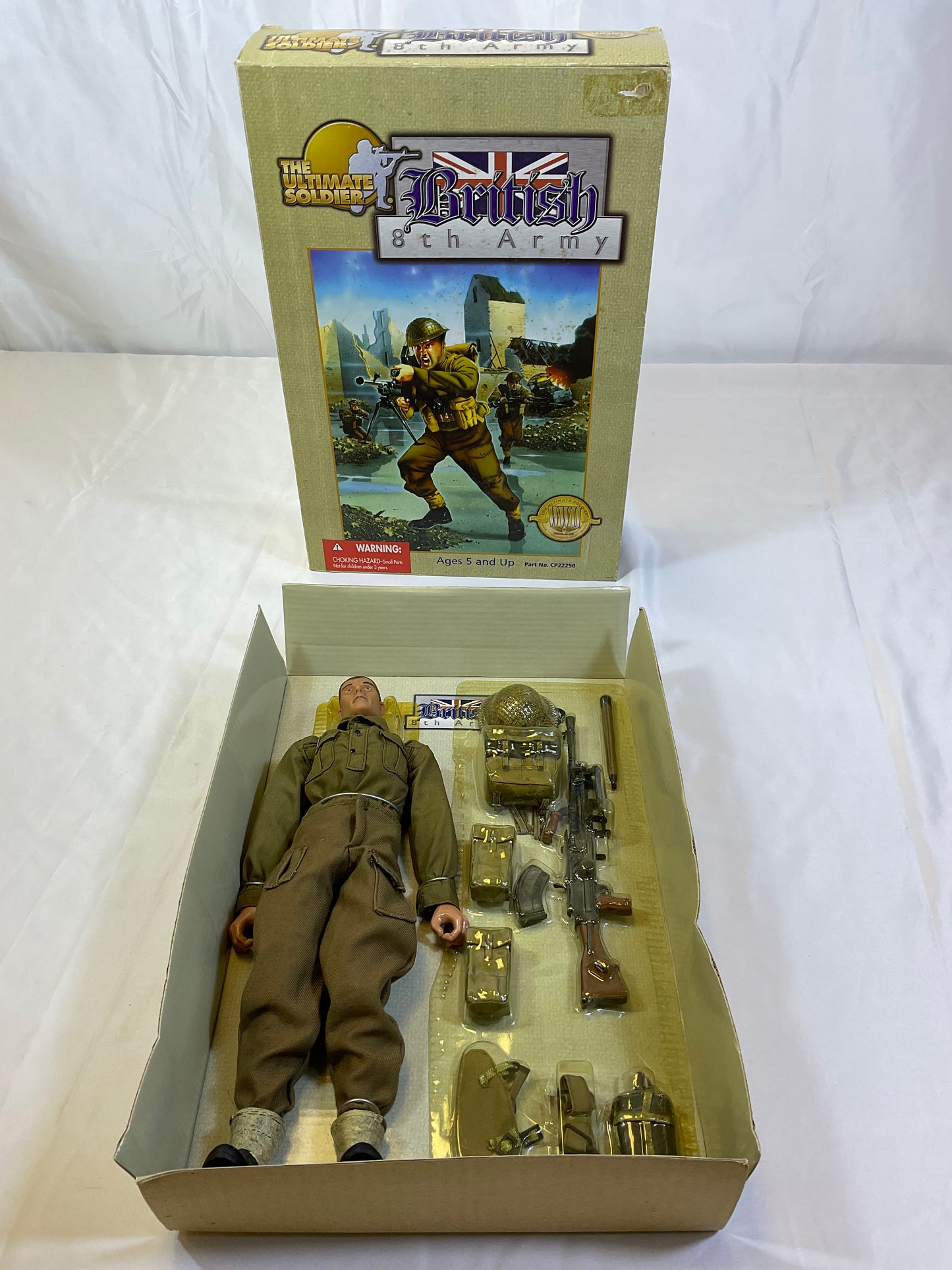 The Ultimate Soldier British World War 2 WWII 8th Army Soldier Collectible Action Figure New in Original Box