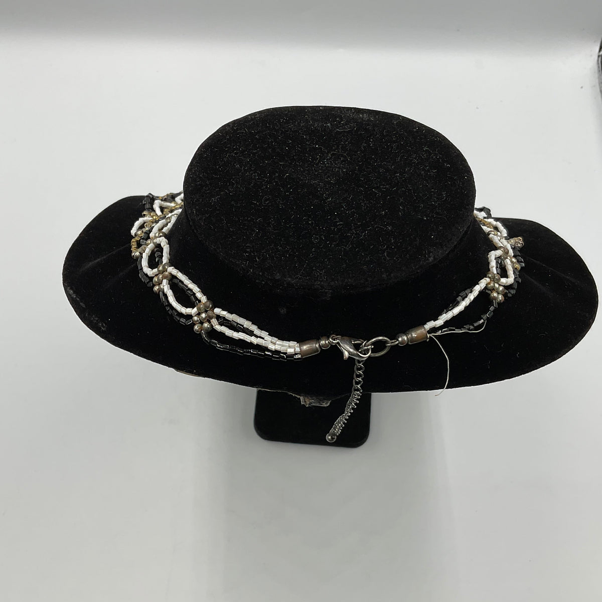 White/Gold/Black Design Chain Necklace