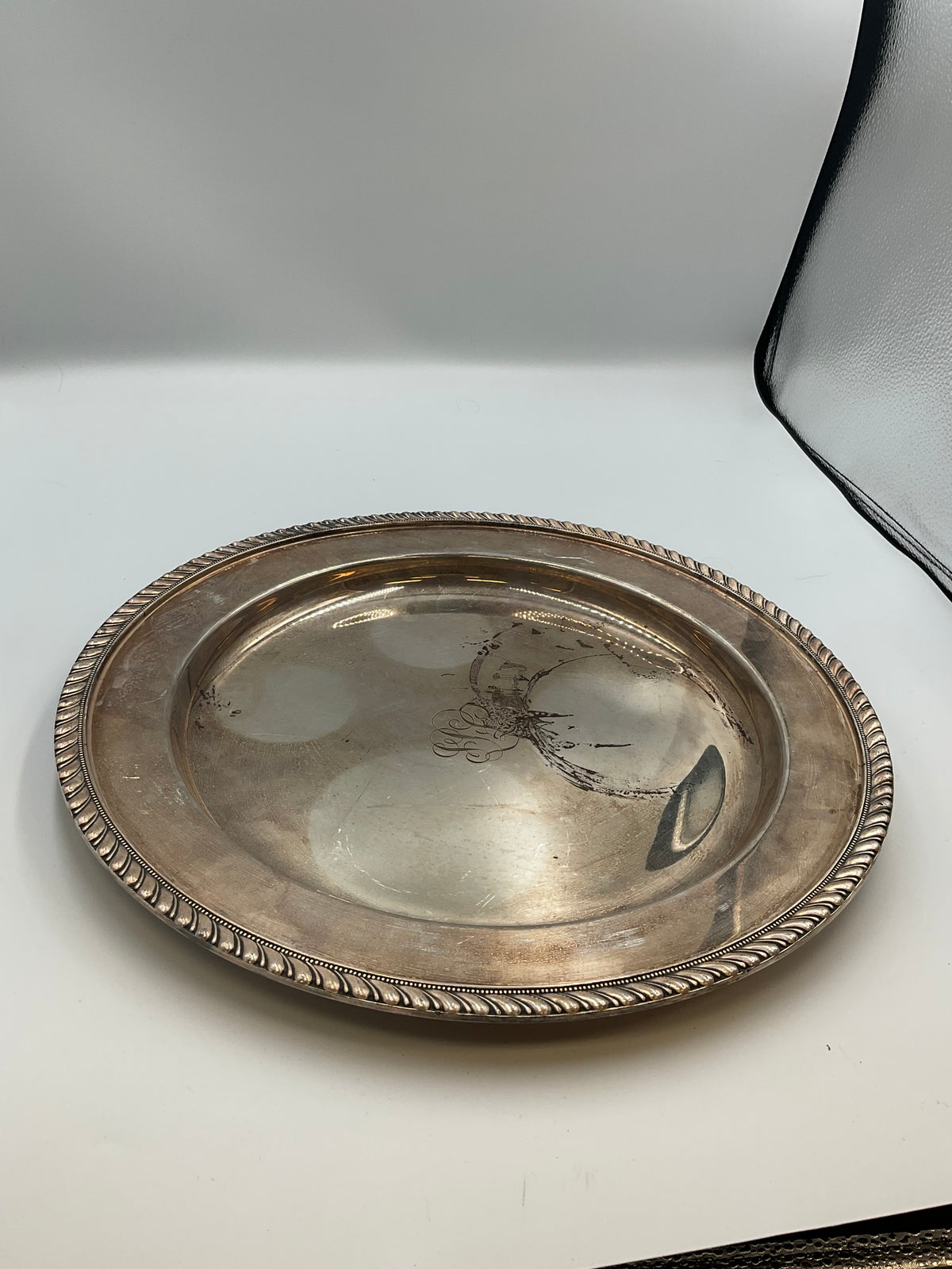 Vintage Reed & Barton Silverplate Round Serving Platter Chop Dish