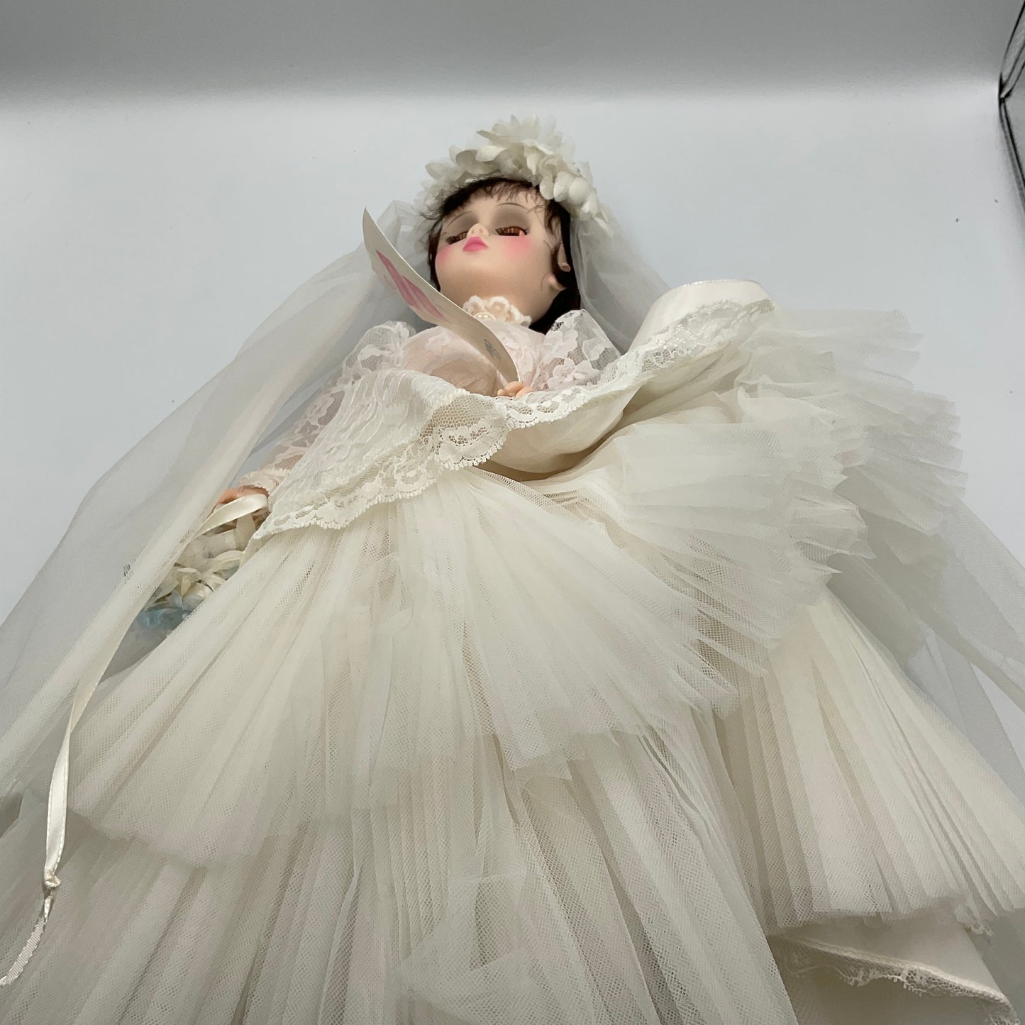 Vintage Madame Alexander Elise Bride Wedding Doll with veil