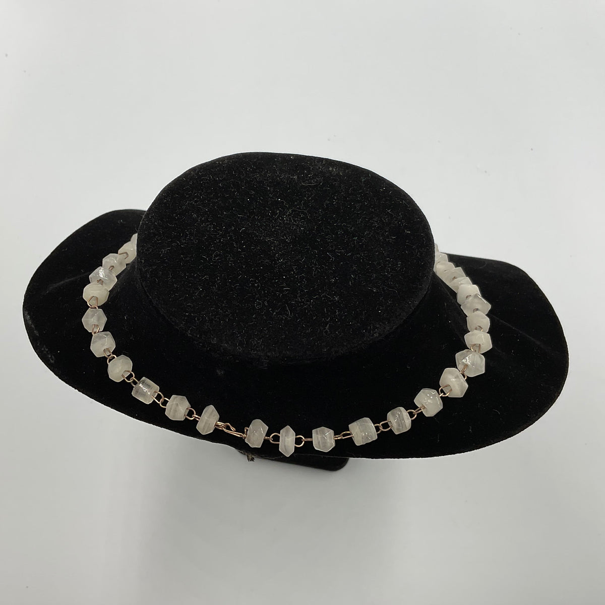White Stone Face Design Necklace