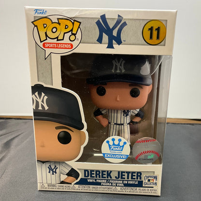 Derek Jeter New York Yankees Funko Pop! Sports Legends #11 Collectible Figurine Box Damage