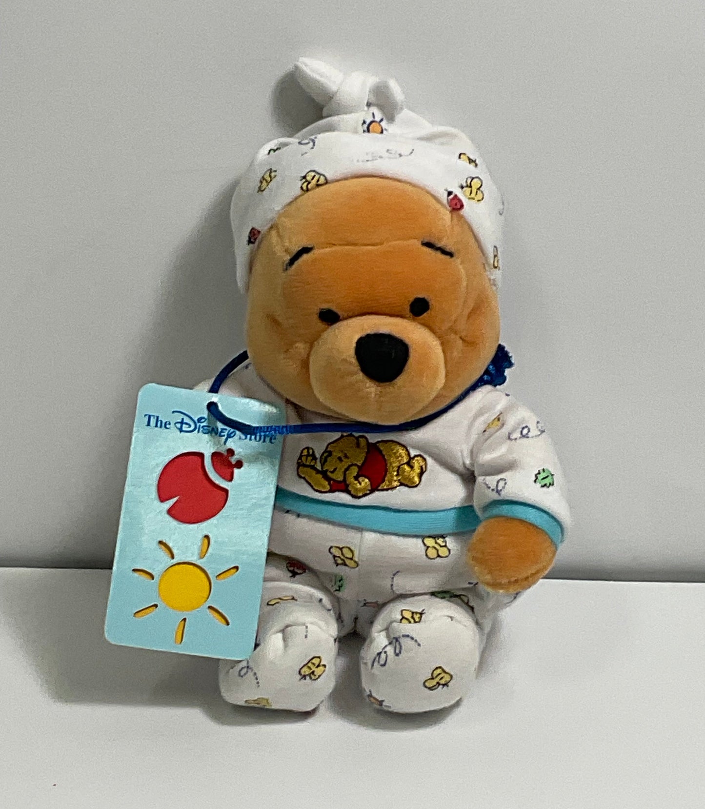 Newborn Baby Infant Winnie the Pooh Bear Vintage Mini Beanbag Beanie Plush Disney Store Collectible