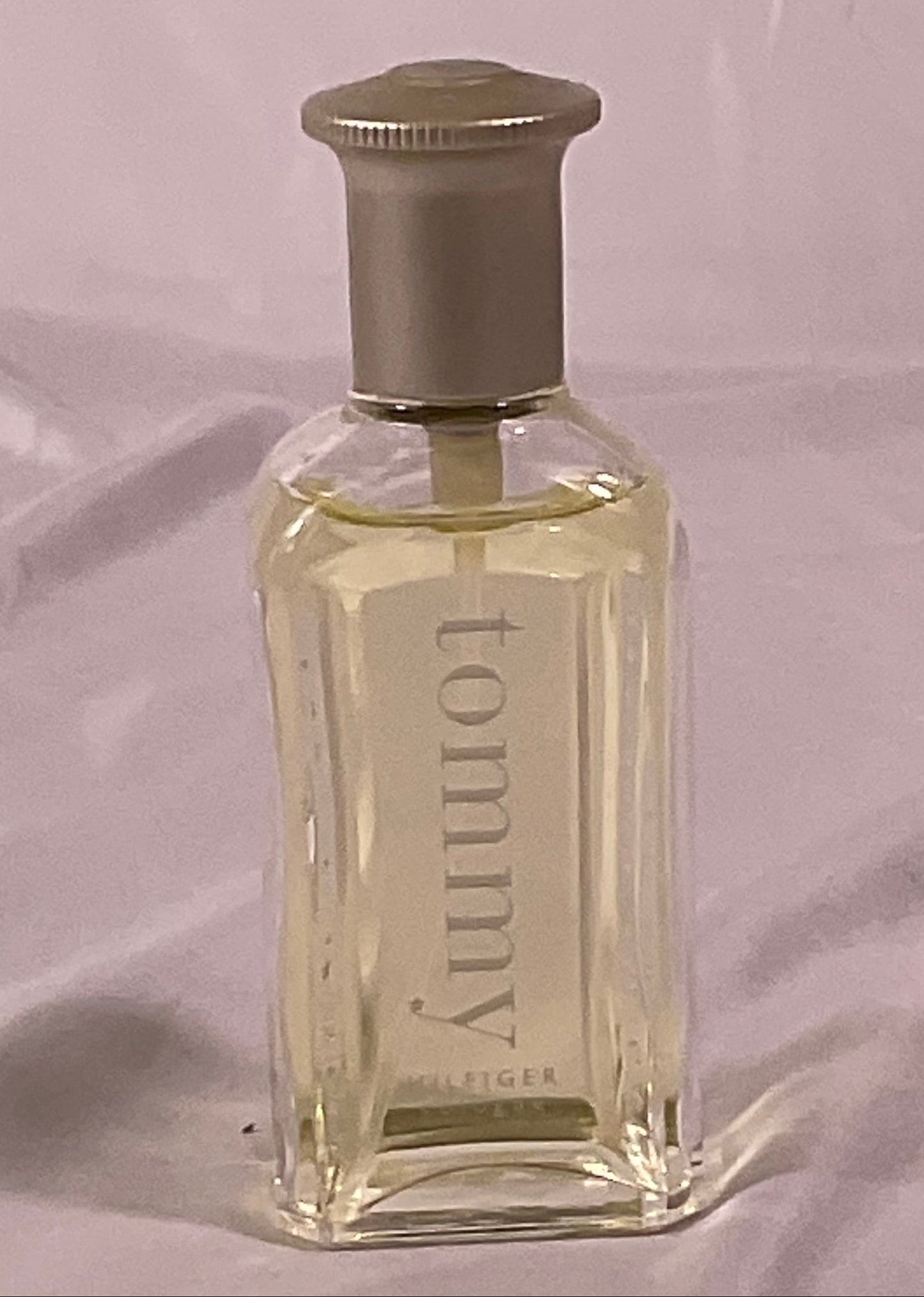 Tommy Hilfiger Eau De Toilette Spray Cologne Full Bottle 1.7 fl oz/50 ml