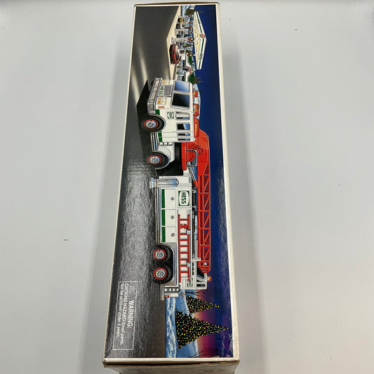2000 Hess Toy Firetruck In The Box